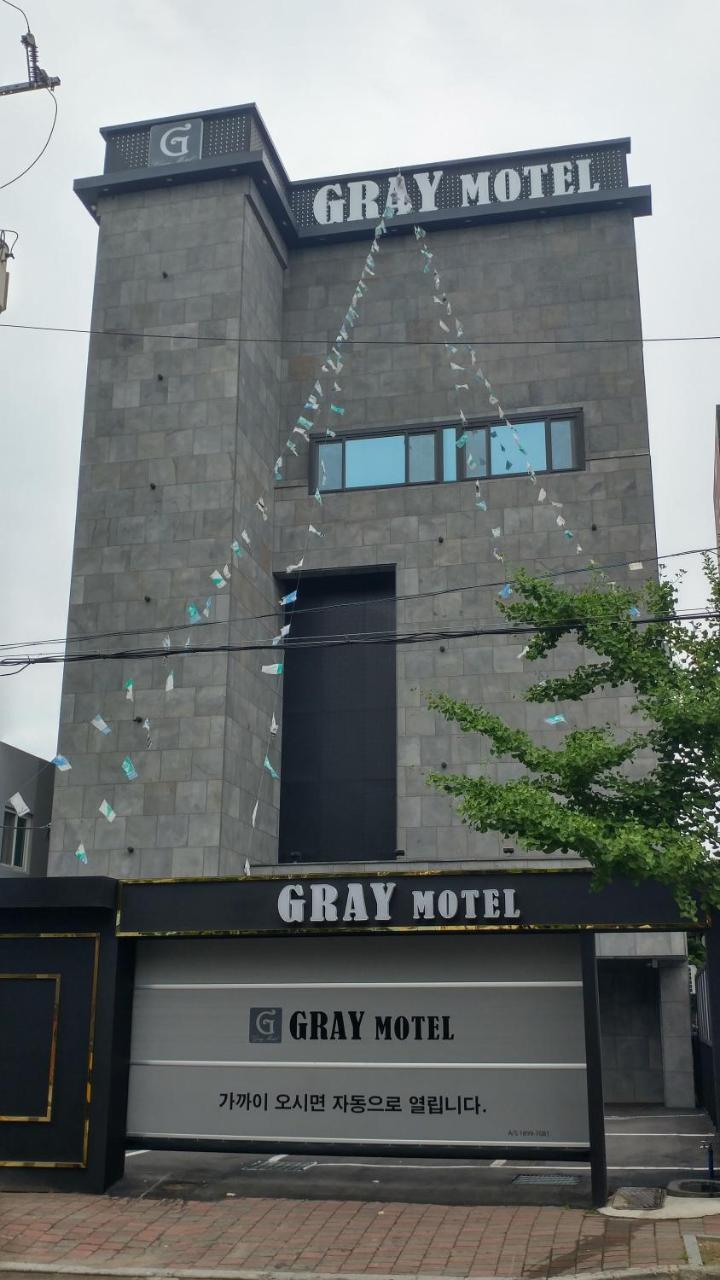 Gray Motel Пхохан Экстерьер фото